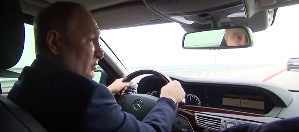 KÖR MERCEDES: Här är de udda bilderna på Rysslands diktator | Marcus ...